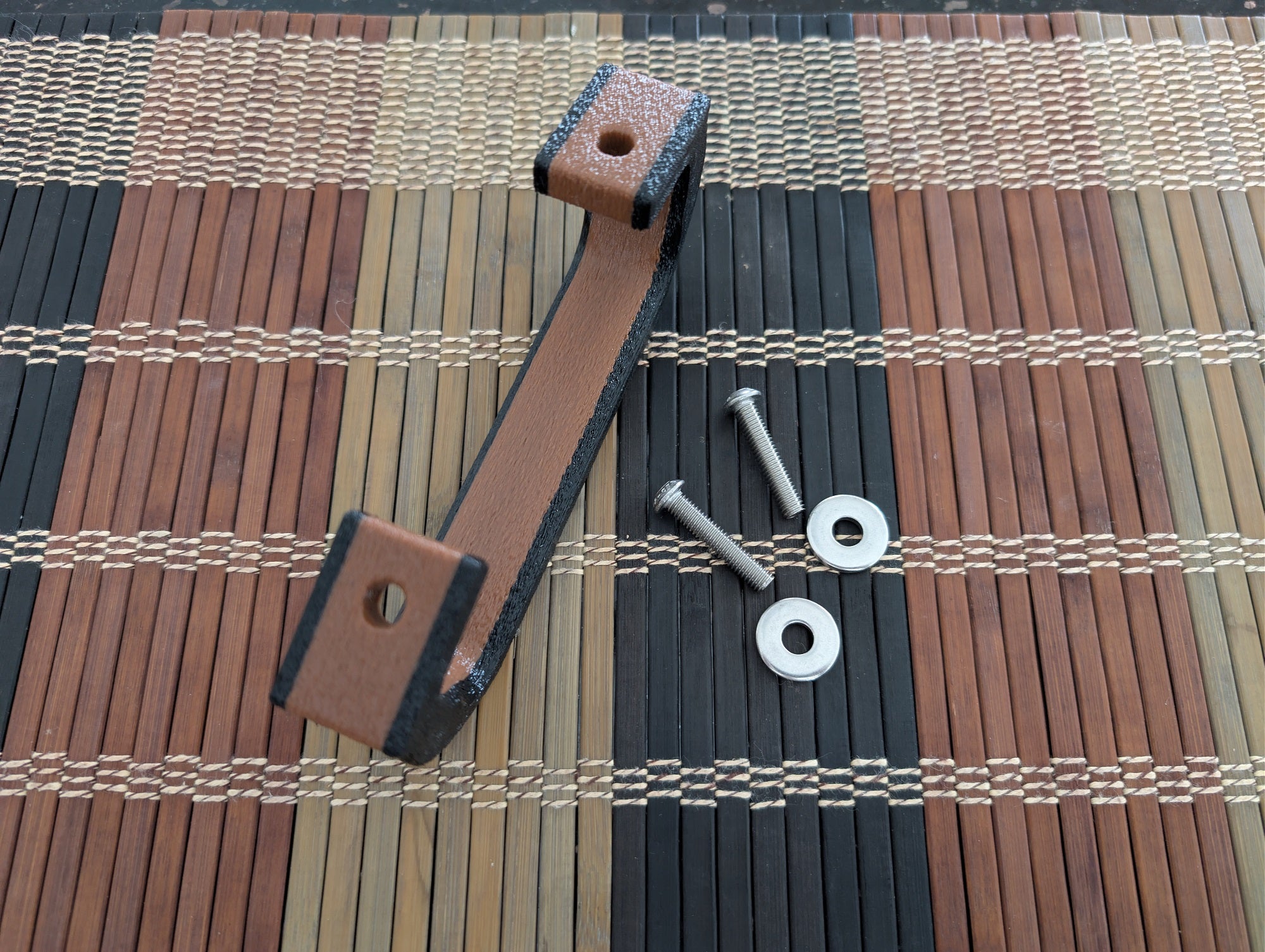 Premium Single Handle Kit — Black/Brown-Center