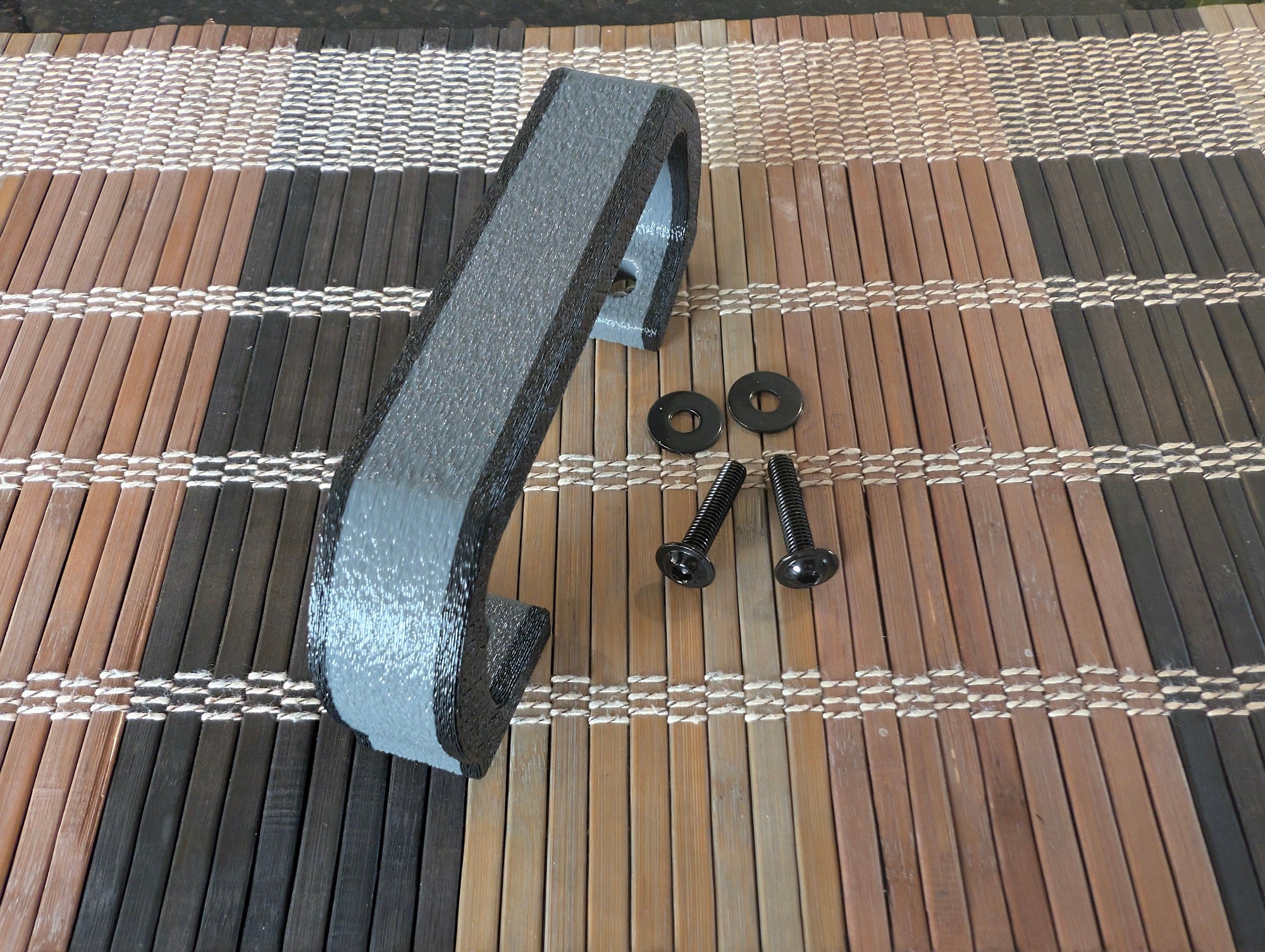 Premium Single Handle Kit — Black/Gray-Center